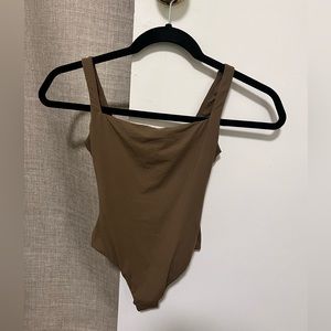 Skims Fits Everybody Square Neck Bodysuit